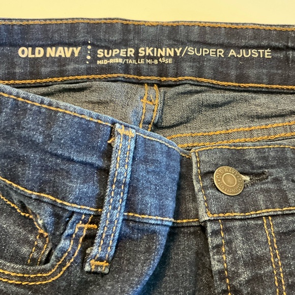 Old Navy Jeans, Mid-Rise, Super Skinny, 5-Pocket, Size 2 - Picture 7 of 11